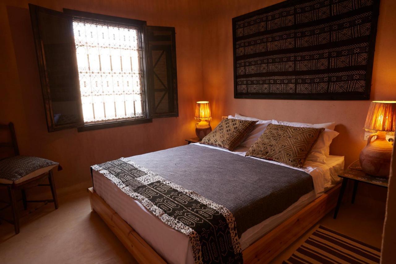 Kasbah Flilou Hotel Ait Ougliff Exterior photo