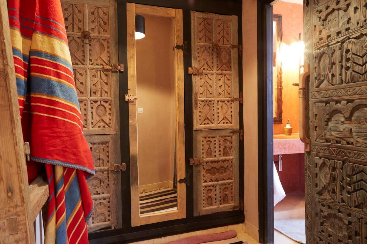 Kasbah Flilou Hotel Ait Ougliff Exterior photo