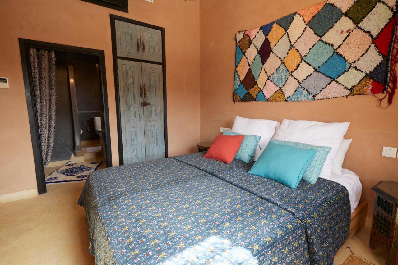 Kasbah Flilou Hotel Ait Ougliff Exterior photo